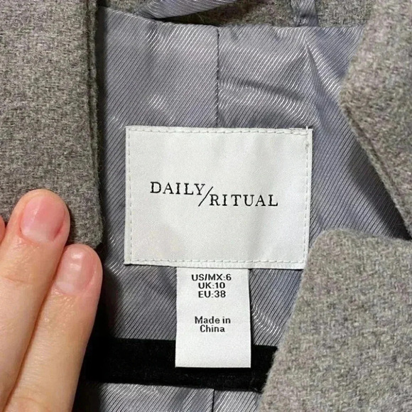 Daily Ritual Wool Blend Grey Belted Winter Fall Coat Size 6 - Picture 9 of 12